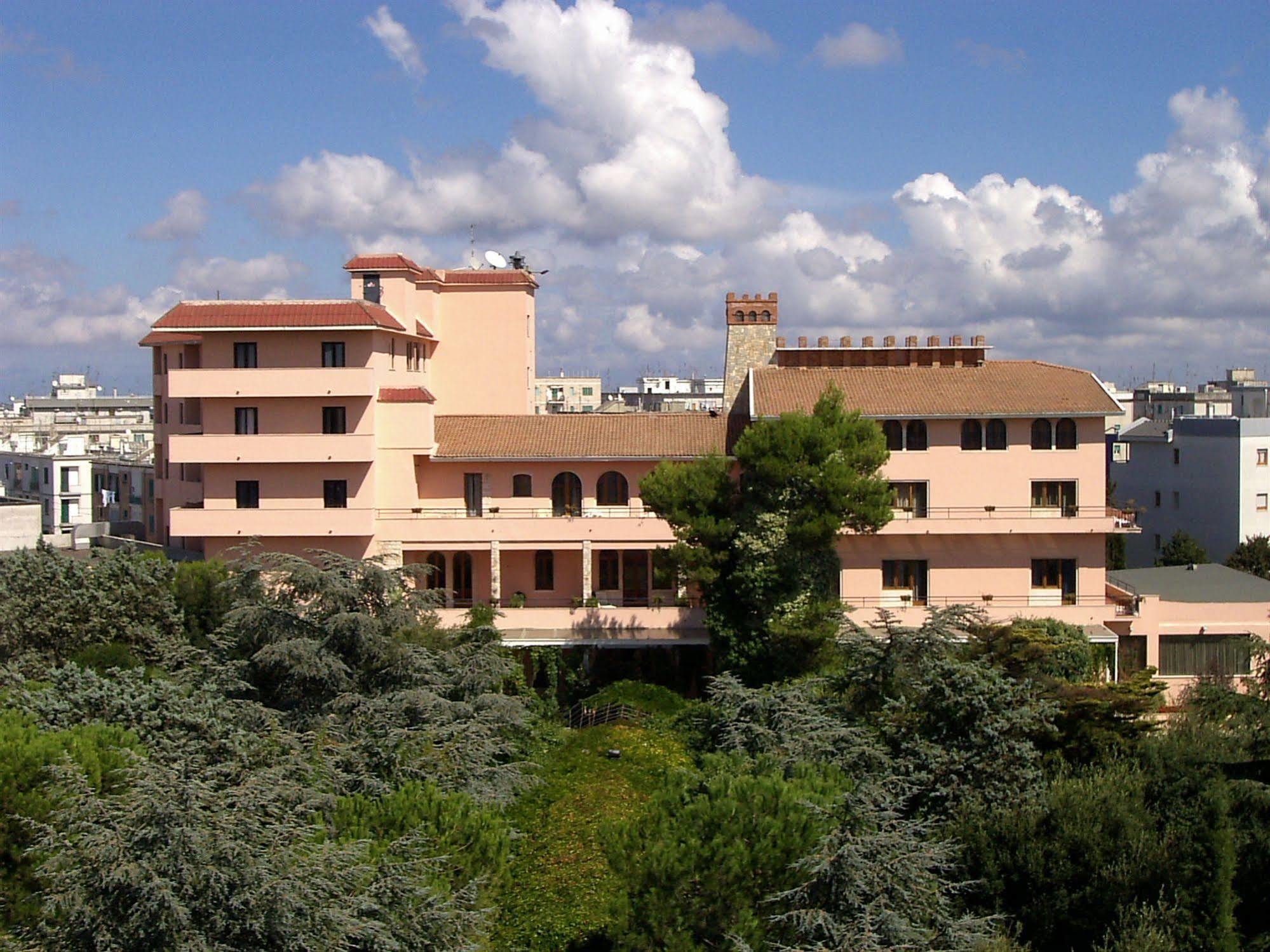 Park Hotel San Michele Martina Franca Exterior foto